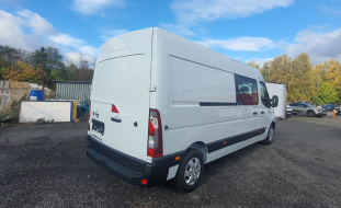 Nissan NV400